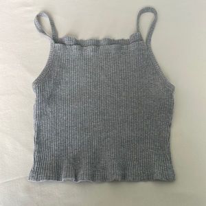 Gray cropped tank top